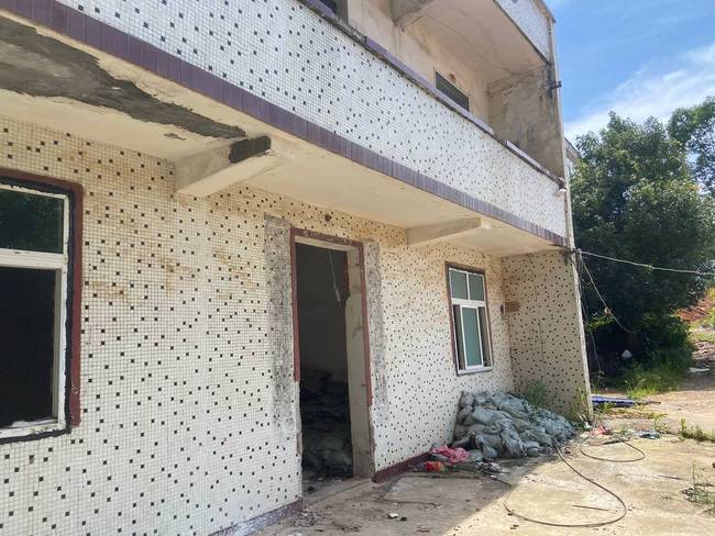 1724162778840527.jpg _cgi-bin_mmwebwx-bin_webwxgetmsgimg__&MsgID=4243569868653301991&skey=@crypt_8e26e031_572bf7e.jpg